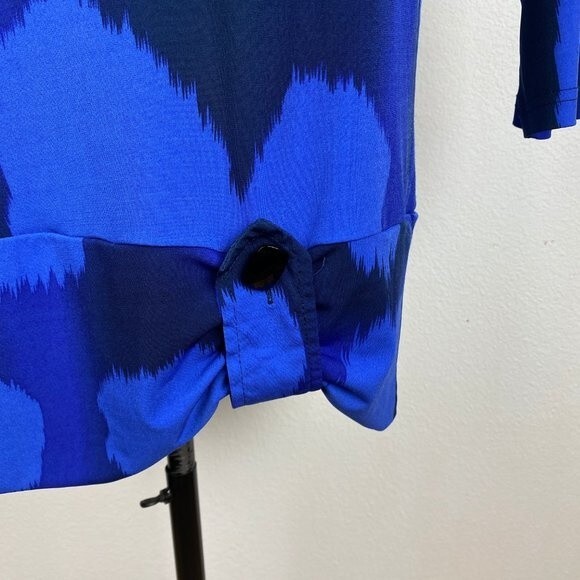 Blue Size 2X - 3X Pullover Stretch Knit Blouse Top 3/4 Sleeves Scoop Neckline - Picture 4 of 7